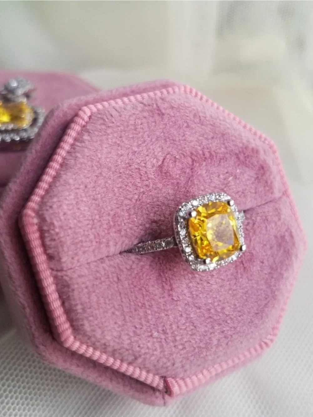 Swarovski Elements 925 Sterling Silver Solitaire Halo Yellow Citrine Ring NEW